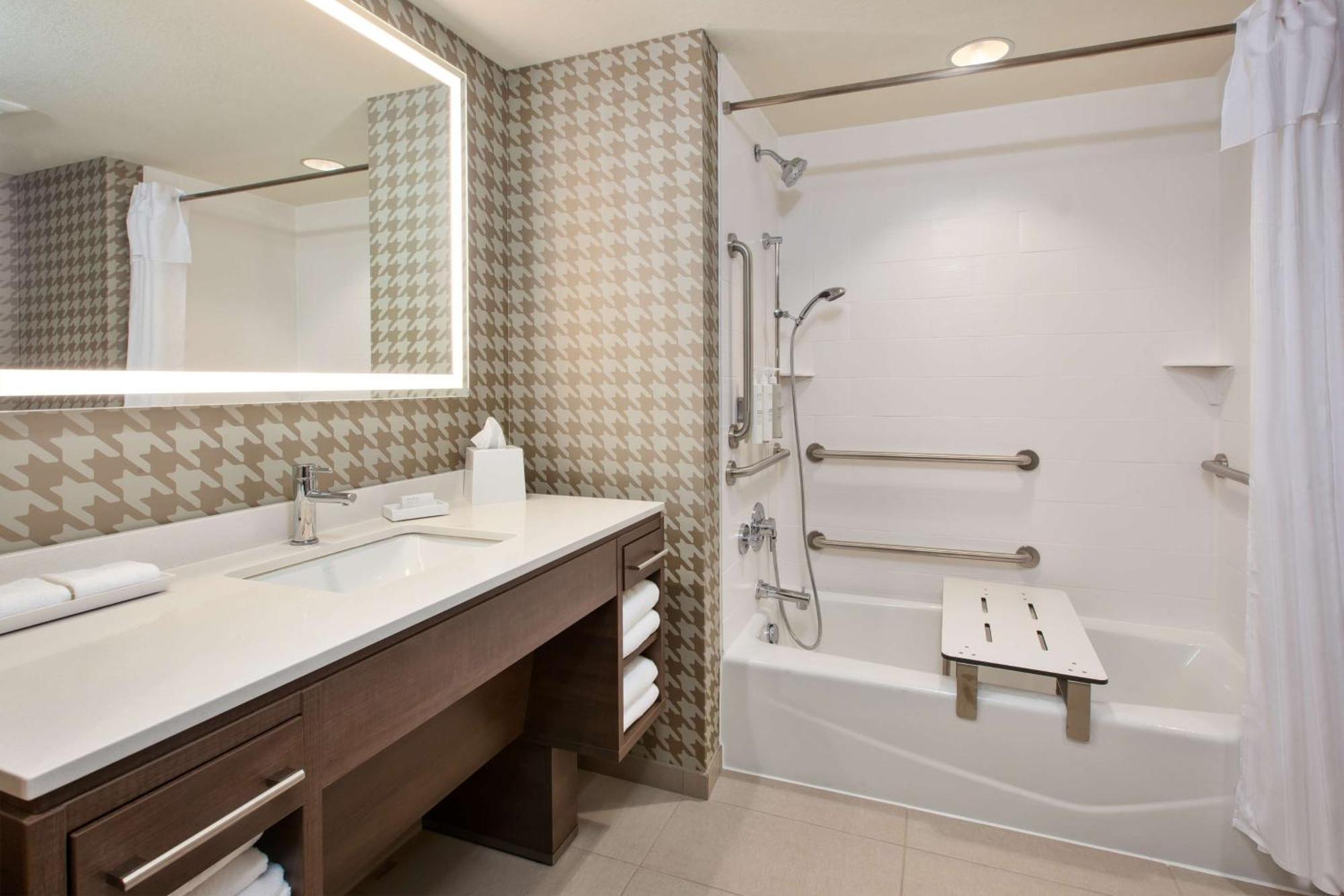 Home2 Suites By Hilton Grand Rapids South Byron Center Εξωτερικό φωτογραφία